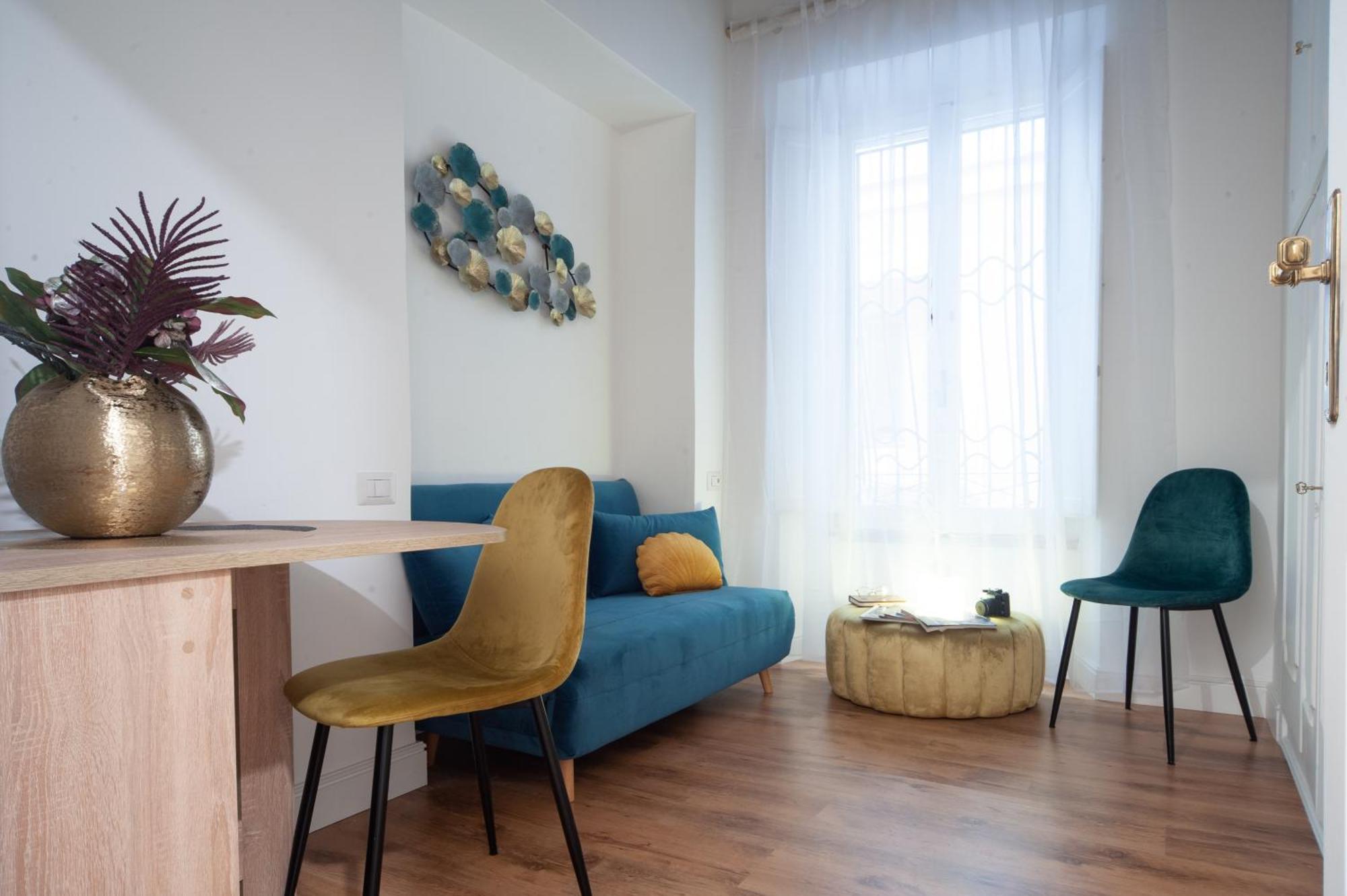 Pantheon Charming Accommodation Рим Экстерьер фото